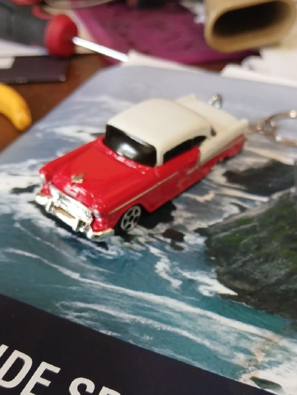 55 CHEVY Bel-air Red and White Classic Car Keychain